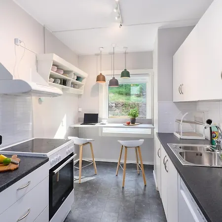 Large 3br City With Amazing View, Family Friendly